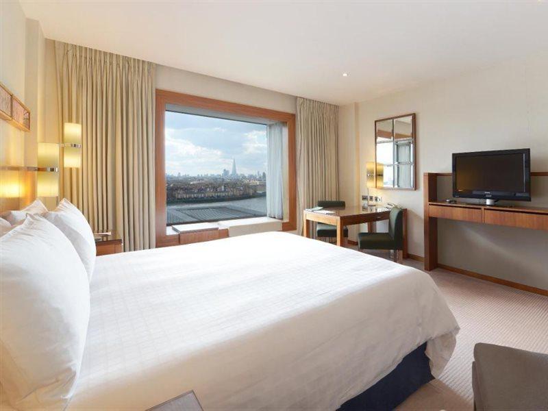 Canary Riverside Plaza Hotel Londra Dış mekan fotoğraf A room at the InterContinental London - The O2
