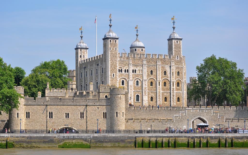 Canary Riverside Plaza Hotel Londra Dış mekan fotoğraf The Tower of London